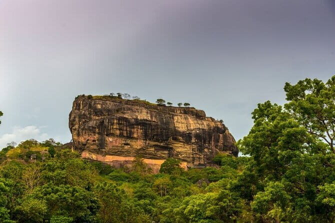 Minneriya National Park and Sigiriya Day Trip from Kalutara - The Practical Side: What to Expect and Considerations