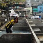 Mumbai Slum Dhobi Ghat and Train Ride Tour with a Local Guide - The Train Ride and Practical Details