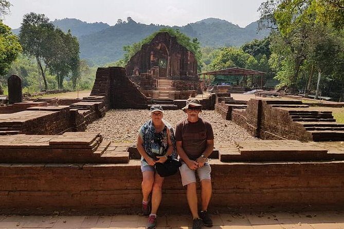 MY SON Sanctuary & MARBLE MOUNTAIN Private Tour with Local Noodle Lunch - Comfort and Convenience: What’s Included?