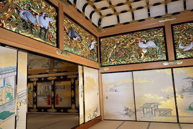 Nagoya Castle Visit & Folding Fan Workshop - Crafting a Traditional Fan at Suehirodo