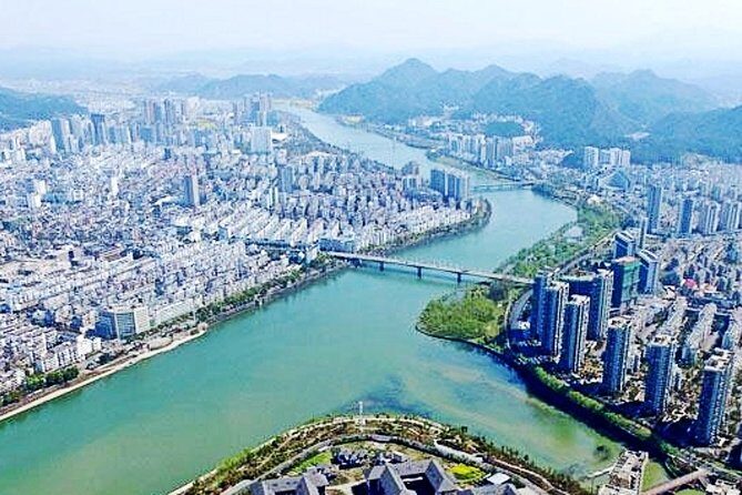 Nanjing To Huangshan Bullet Train Ticket with Local Private Transfers - Detailed Itinerary Breakdown
