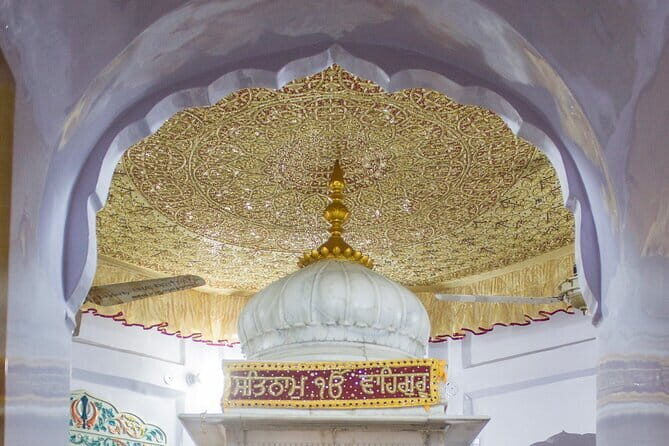 Nankana Sahib Gurdwara One Day Guided Tour - FAQ