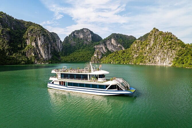New 5 Star Sea Lion Cruise to Halong Bay from Hanoi with Buffet - The Cruise Itinerary: What to Expect