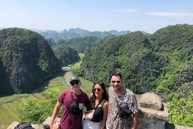 Ninh Binh Mua Cave Trang An and Hoa Lu Luxury Day Tour - Who Is This Tour Best Suited For?