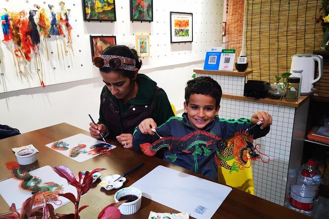 One Day Family Trip with Kids:Panda Visit and Culture Activities Experience - Jingli Old Street: A Walk Through History and Craft