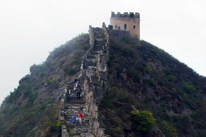 One Day Jinshanling Great Wall Light Hike - Exploring the Jinshanling Great Wall Light Hike