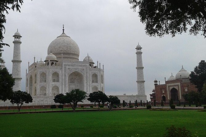 One Day Taj Mahal Tour from Jaipur by Car - Practical Insights and What to Expect