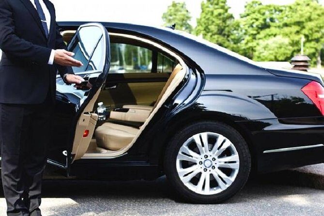 One Way Private Car to Hue city From Da Nang/Hoi An - Key Points: