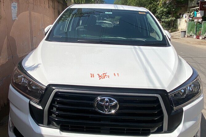 One Way Transfer From Jaipur To Ranthambore in AC Vehicle - Vehicle Options and Luggage Capacity