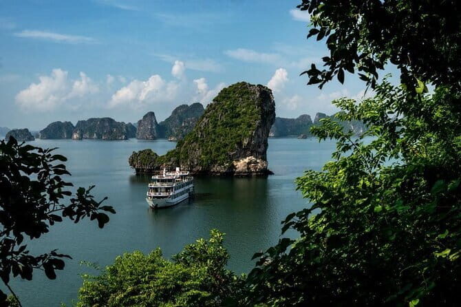 Overnight Bai Tu Long Bay Cruise , The Bay less traveled - Authentic Experiences and Highlights