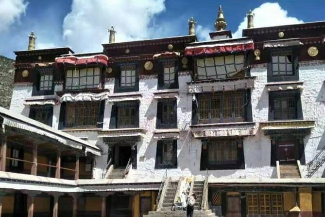 Overview tour of Tibet - 6 days, pick up from Lhasa airport - Who This Tour Is Best For