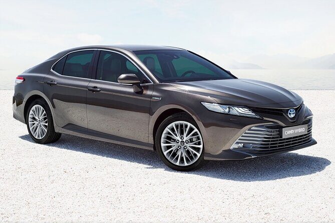 Pattaya Hotel to Bangkok Don Muang (DMK) transfer by Car (upto 2 passengers) - Pattaya Hotel to Bangkok Don Muang (DMK) Transfer by Car (up to 2 passengers): A Practical Travel Solution