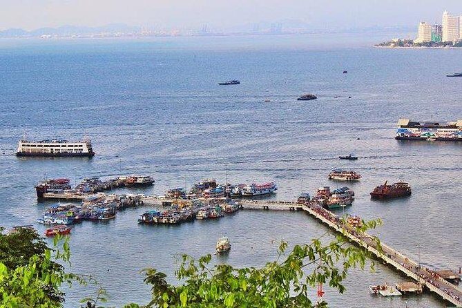 Pattaya Night Guided Tour with Dinner - FAQs