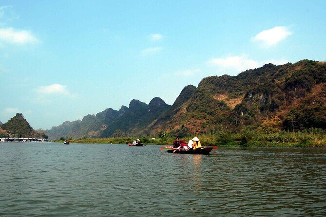 Perfume Pagoda 1 Day Tour from Hanoi with Traditional Boat Ride - Is This Tour Worth It?
