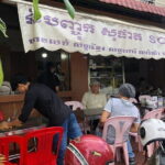 Phnom Penh Night Tuk Tuk Adventure and Local Food Tasting Tour - Practical Aspects of the Tour