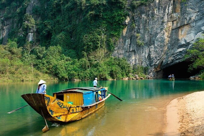 Phong Nha and Paradise Caves 2 Day Adventure from Hue - Day Two: From Nature to Nostalgia