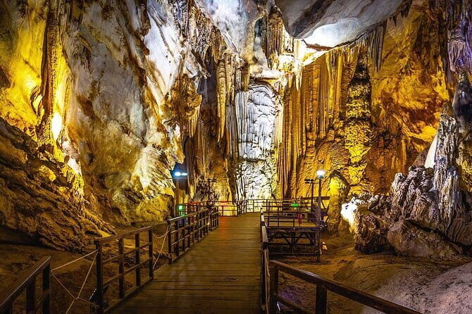 Phong Nha Cave tour From Hanoi 1 Day - The Itinerary: A Day of Natural Marvels and Adventure