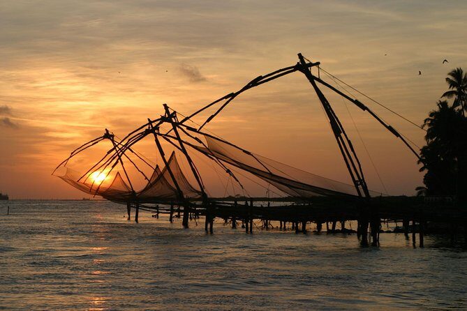 Private 2 Day Tour to Kerala from Hyderbad with Flight : Houseboat & Cochin Tour - Who Should Consider This Tour?