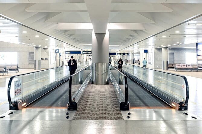 Private Airport Transfer Your Path to Eastern Wonders by EASTRIP - Why Choose Eastrip’s Airport Transfer?