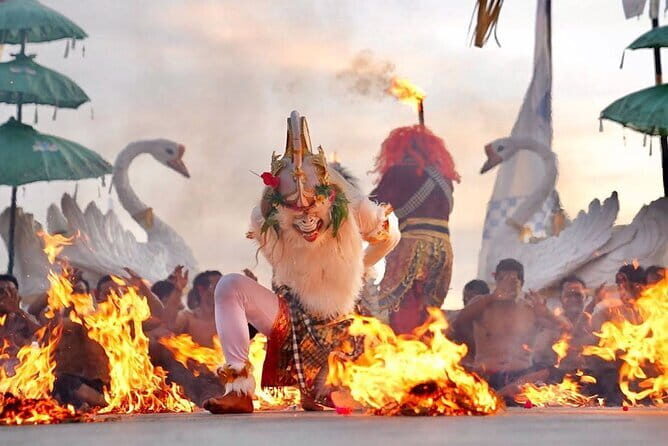 Private Chartered Car to Ubud and Uluwatu With Traditional Dances - Who Is This Tour Best For?