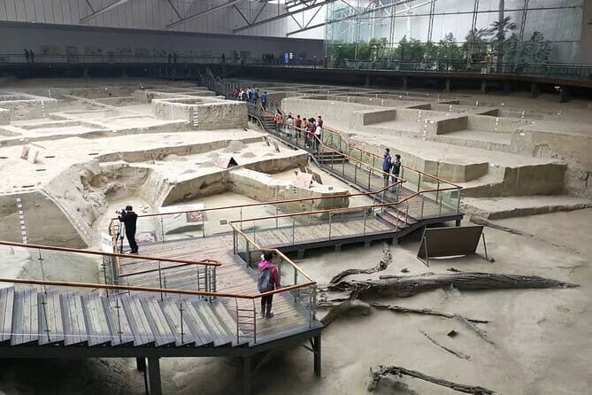 Private Chengdu Day Tour with Giant Pandas and Jinsha Site Museum - FAQs