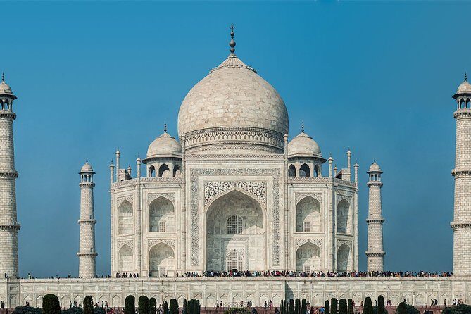 Private City Tour Of Agra Including Lunch And Photos Taken At The Taj Mahal - What’s Included and What’s Not