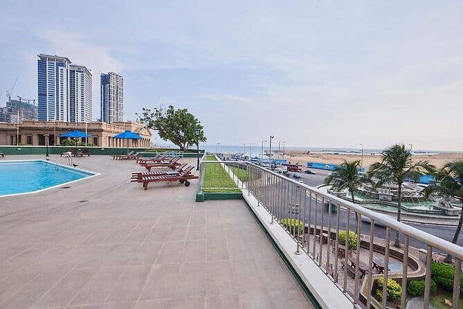 Private Colombo City Tour With High Tea In Galadari Hotel - Who Should Consider This Tour?