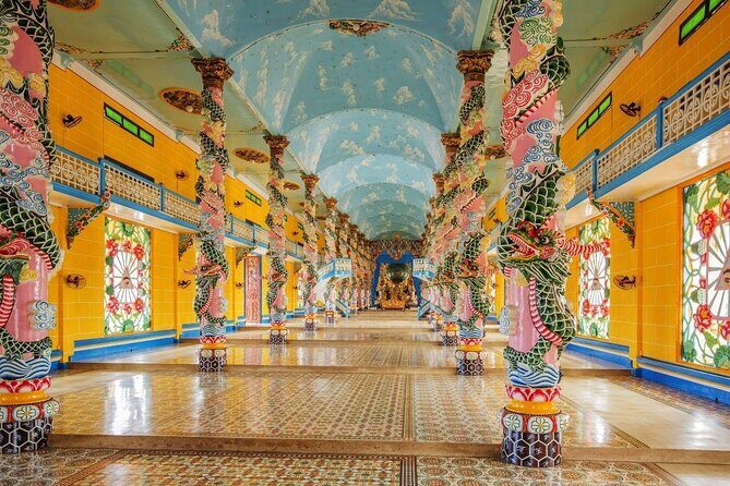 Private Cu chi Tunnels and Cao dai Temple - Who Would Love This Tour?