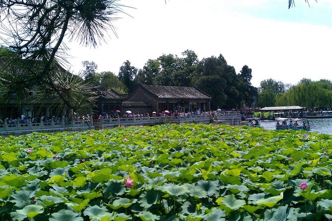 Private Day Tour: Badaling Great Wall & Summer Palace with Local Lunch - Who Should Consider This Tour?