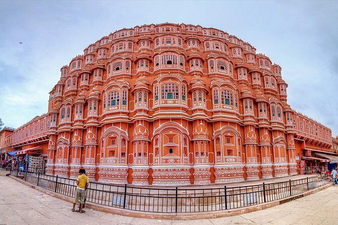 Private Day Tour From New Delhi to Jaipur - Lunch and Return Journey