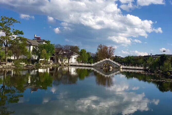 Private Day Tour to Lijiang and Shuhe Old Town from Kunming by Bullet Train - Lijiang Old Town: A UNESCO Heritage Treasure