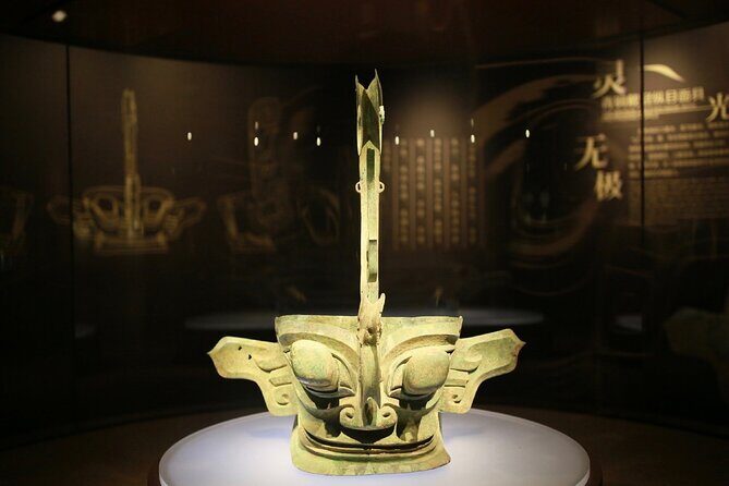 Private Day Tour to Panda Base and Sanxingdui Museum from Chengdu - Exploring Chengdu’s Panda Base: The Cute and Curious