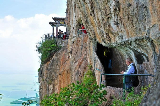 Private Day Trip of Kunming Panoramic View and Ethnic Minority Culture - Practicalities and Tips for Travelers