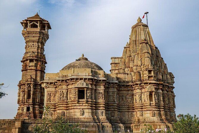 Private Day Trip to Chittorgarh Fort from Udaipur - Site Highlights: Deepening the Experience