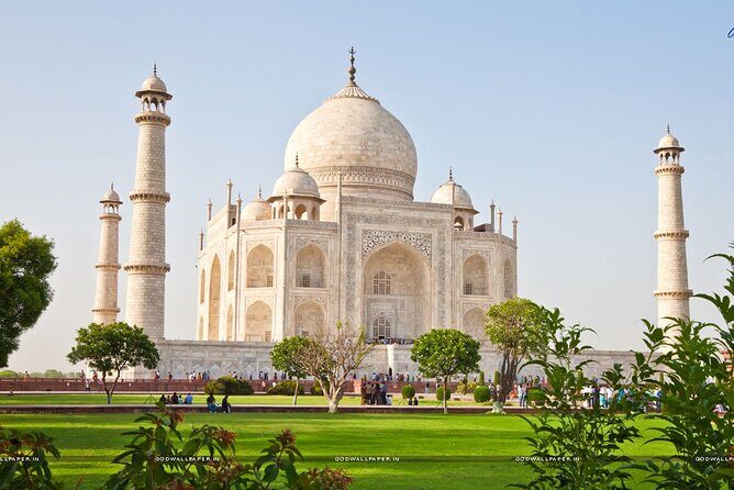 Private Day Trip to Taj Mahal & Agra Fort from Delhi - Exploring Agra Fort: A Fortress of Stories