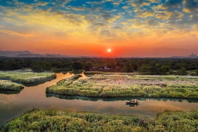 Private Fishing Tour with Local Fisherman in Xixi Wetland Park - A Closer Look at the Experience