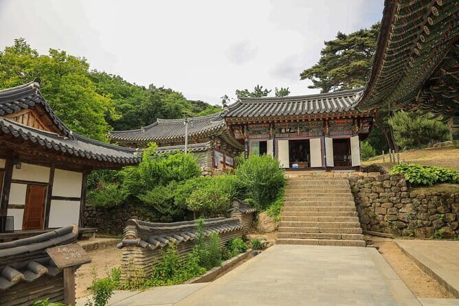 Private Full Day Cultural Charms and Scenic Views Tour in Daegu - Who Should Consider This Tour?