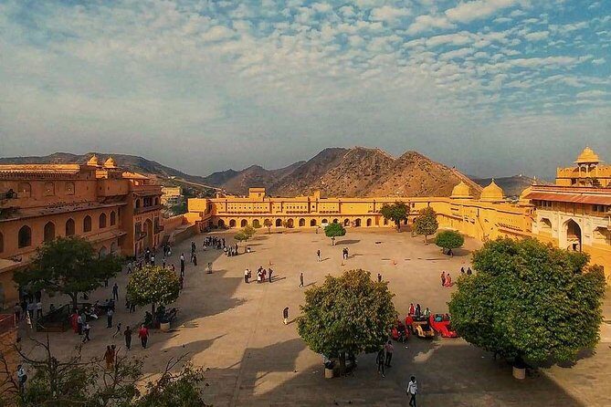 Private Jaipur Guided Day Tour from Delhi By Car - Jantar Mantar: The UNESCO World Heritage Site