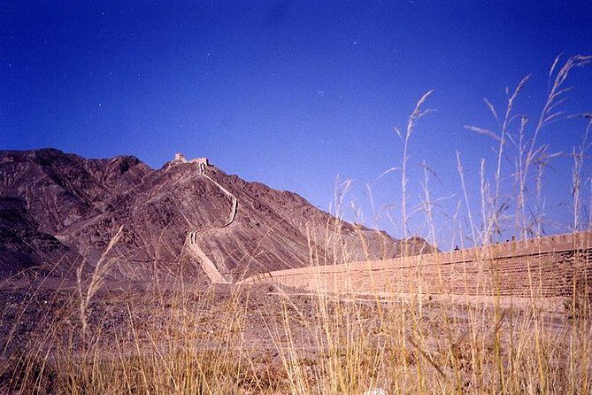 Private Jiayuguan Day Tour to Jiayuguan Fort, Overhanging Great Wall and More - Transportation and Practical Details