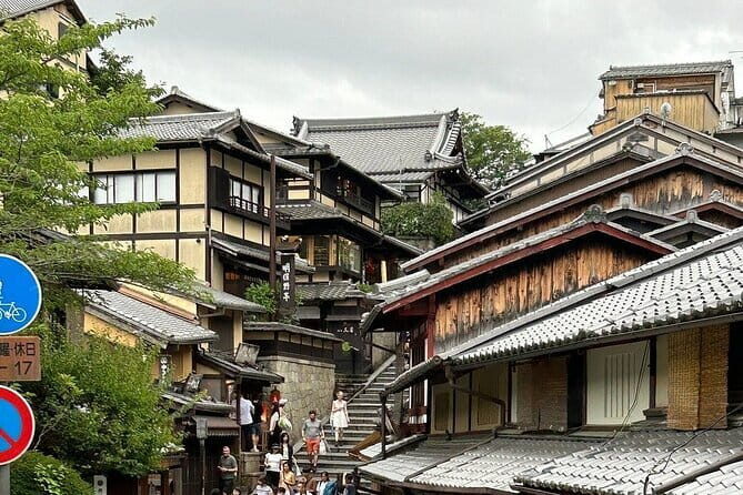 Private Kyoto Tour of Historical Spots from Japan - Inside the Experience: What Travelers Can Expect