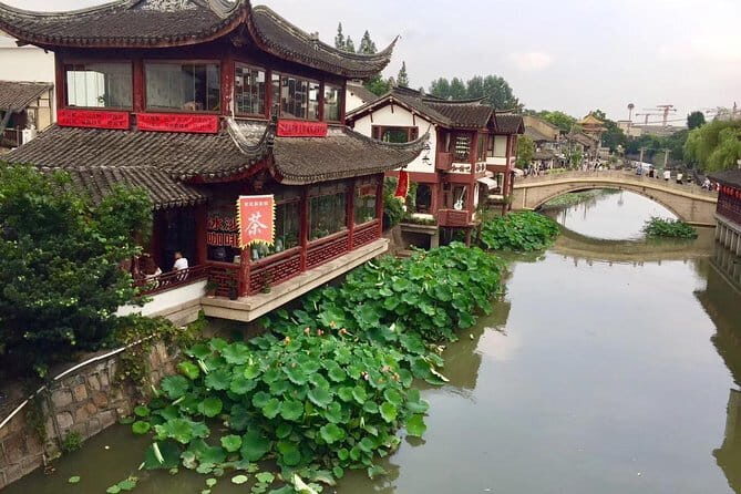 Private Layover Tour: Shanghai Zoo with Panda, Oriental Pearl Tower & the Bund. - Value and Practical Considerations