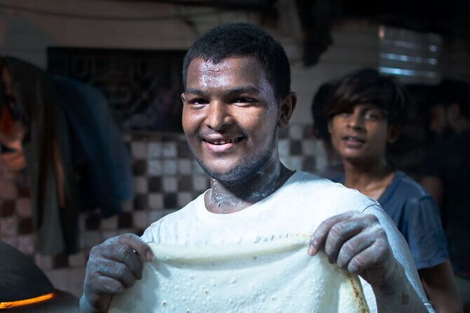 Private New Delhi Slum Walking Tour - A Closer Look at the Tour Itinerary