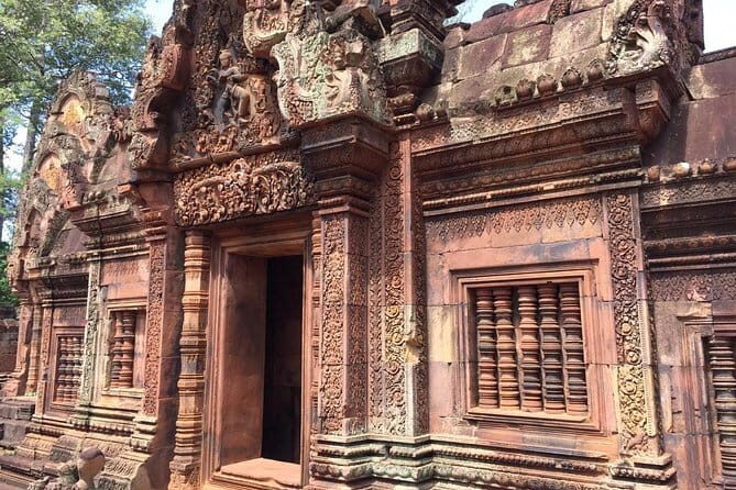 Private One Day Exploration at Thousands of Linga, Kbal Spean and Lady Temple - Who Will Love This Tour?
