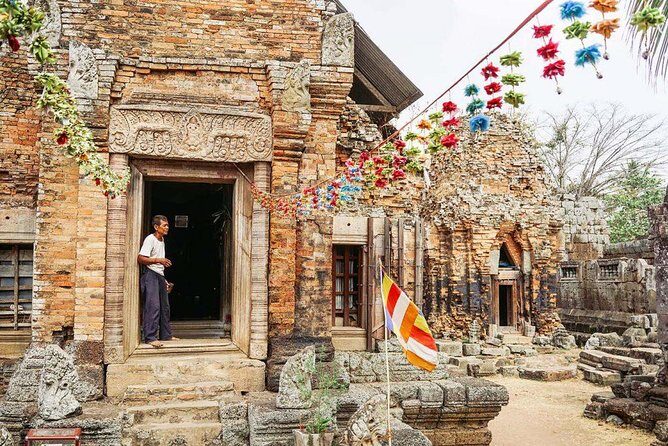 Private Phnom Chisor Temple Day Trip from Phnom Penh - Key Points