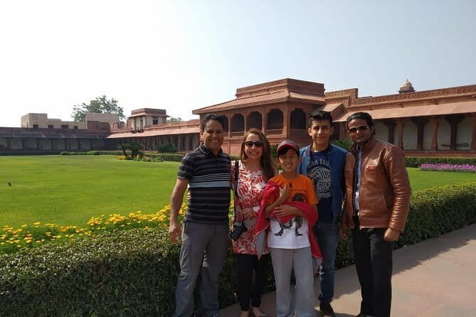 Private Royal Madhya Pradesh Tour with Taj Mahal - Practical Tips for Travelers