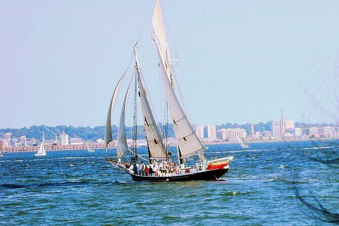 Private Sail Across Mumbai Harbor - Who Will Love This Experience?