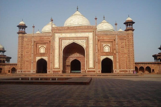 Private Same Day Agra Tour From Jaipur WITH BREAKFAST & LUNCH - Analyzing the Cost and Value