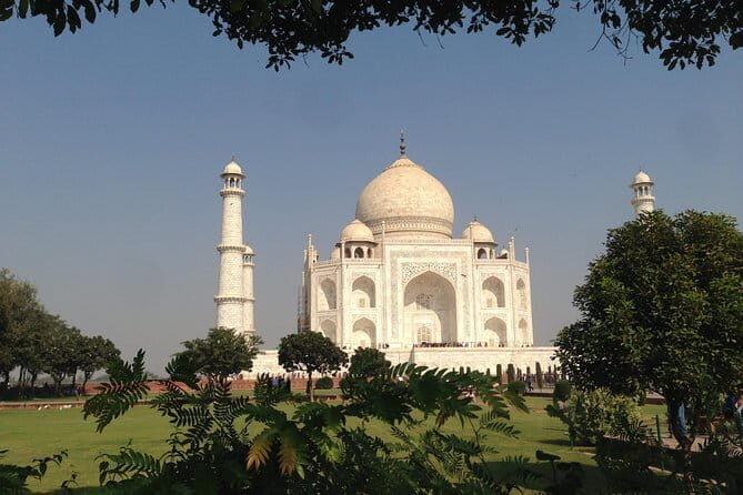 Private Tajmahal and Agra Fort Day Tour by Rail From Delhi All Inclusive - Who Is This Tour Best For?