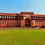 Private Tour: Agra and the Taj Mahal Day Trip from Delhi - Exploring the Taj Mahal: A Monument of Love