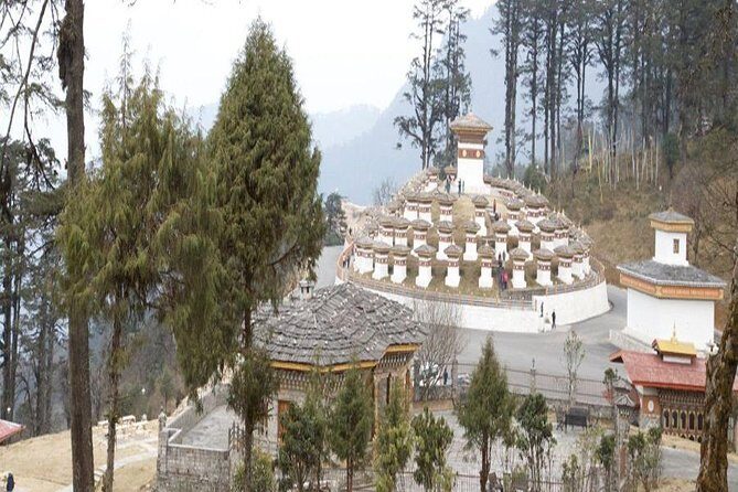 Private Tour: Glimpses of Bhutan 6 Days - Transportation, Comfort, and Practicalities